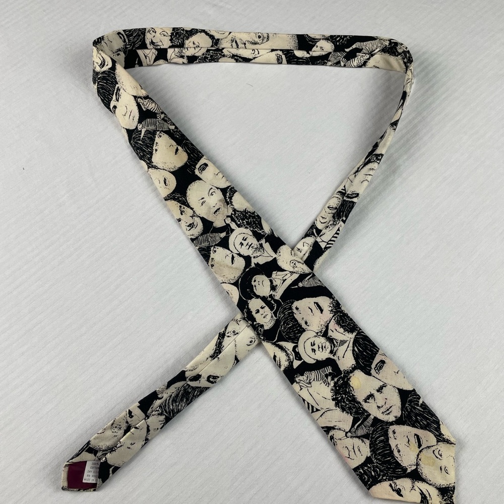 3 Stooges Tie